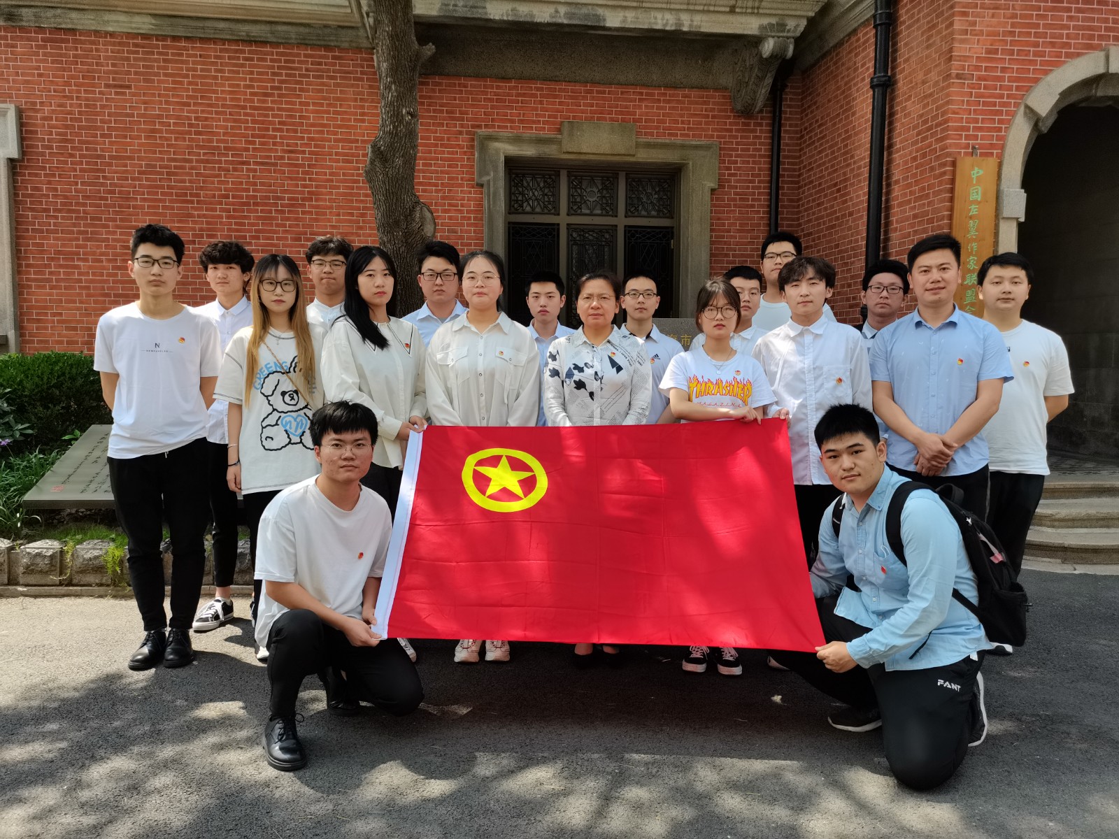 微信图片_20210523123649.jpg 微信图片_20210523123649.jpg