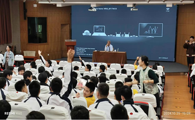 英语讲座1025.png